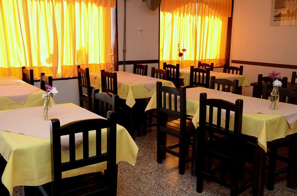 Hotel Del Mar Κομοντόρο Ριβαντάβια Εξωτερικό φωτογραφία